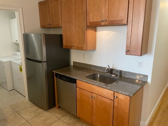 Electrodomésticos de acero inoxidable - 6414 Wise Ave