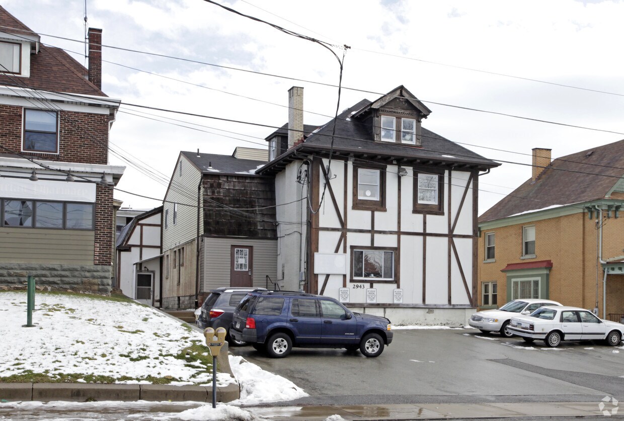 2943 Brownsville Rd, Pittsburgh, PA 15227 2943 Brownsville Rd
