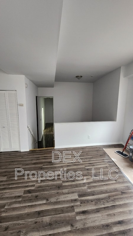 Building Photo - 5096 Minerva Ave