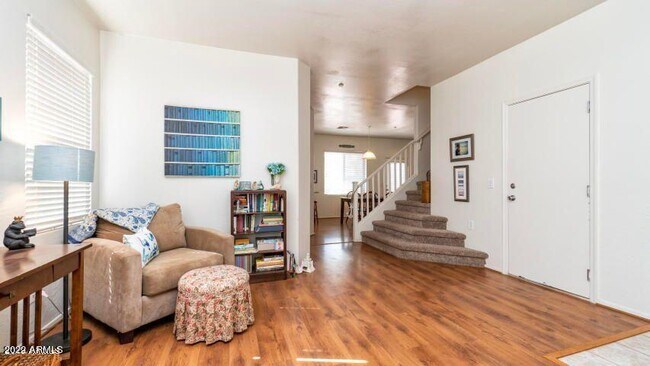 Foto del edificio - 7416 W Fargo Dr