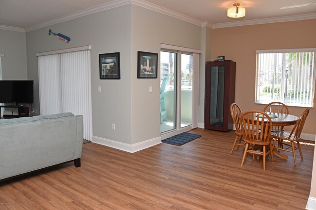 Foto del edificio - 1236 1st St N