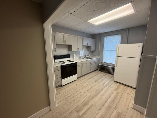 Foto del edificio - 762 Main St