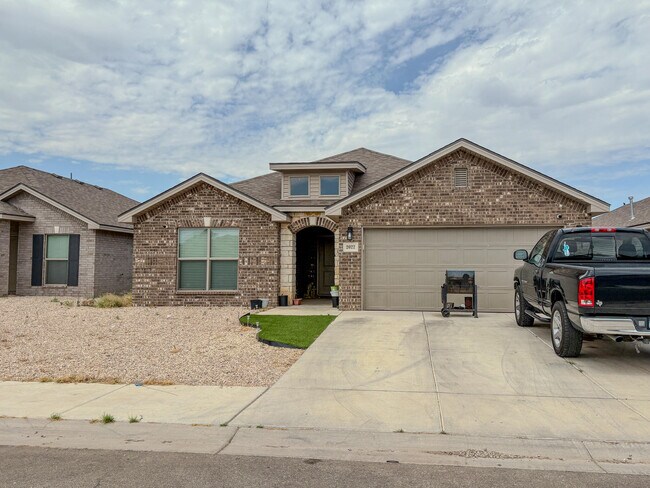 Foto del edificio - 2022 Kenwood Ave