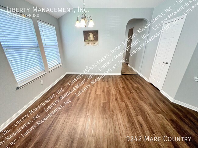 Foto del edificio - 9242 Mare Country