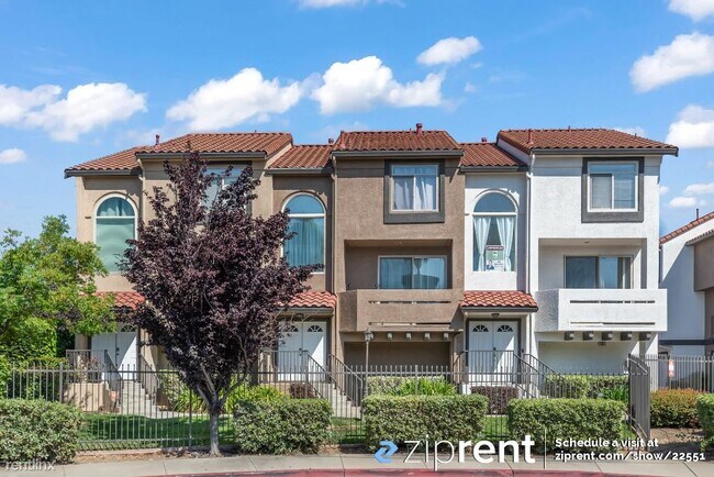 Foto del edificio - 2 br, 2.5 bath Townhome - 25135 Angelina L...