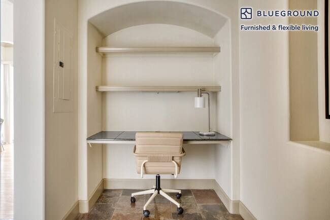 Foto del edificio - 4550 Cherry Creek S Dr