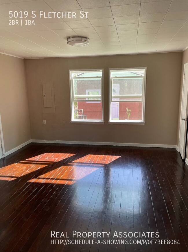 Building Photo - Cozy 2 Bedroom South Seattle Home
