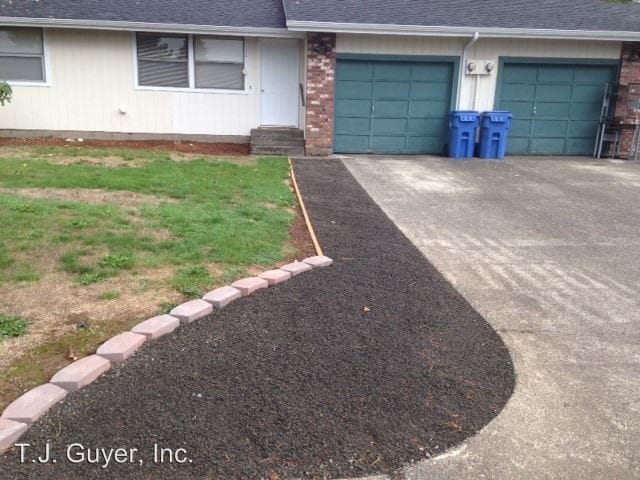 Building Photo - 171 Chehalis Ave