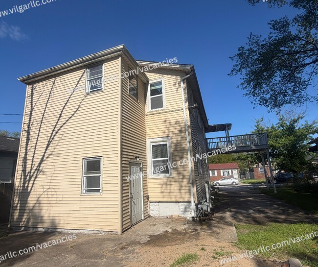 Foto del edificio - 1712 Carolina St