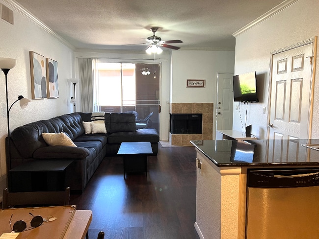 Building Photo - 7009 E Acoma Dr