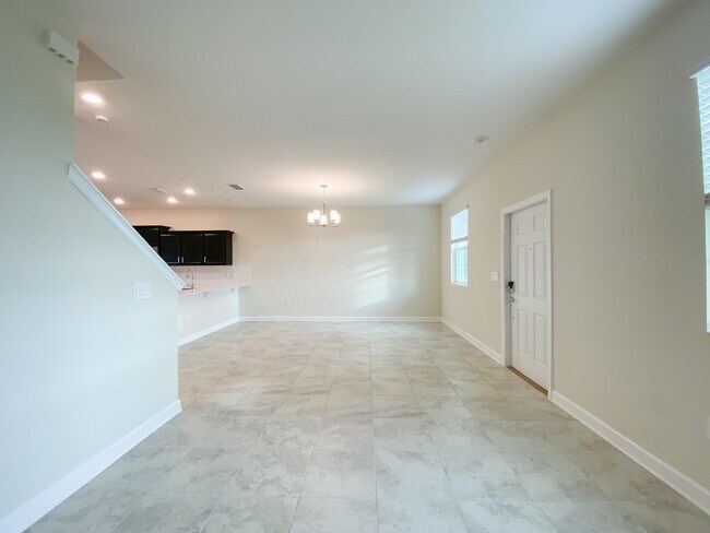 Building Photo - 14101 Title Wy