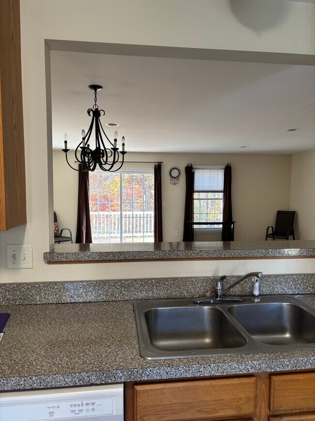 Foto del edificio - 15 Freedom Way