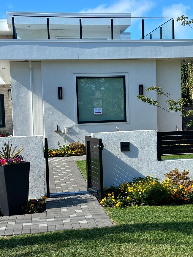 Photo du bâtiment - 5406 Cathay Rd