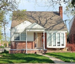 Building Photo - 3101 Culver Ave