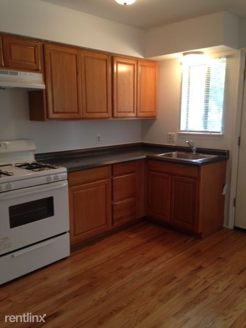 Building Photo - 1 br, 1 bath Apartment - 109 Cherry Court