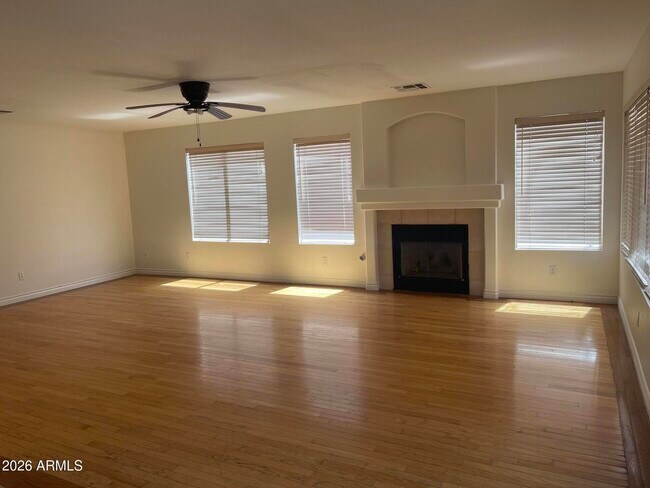 Foto del edificio - 4727 E Goldfinch Gate Ln