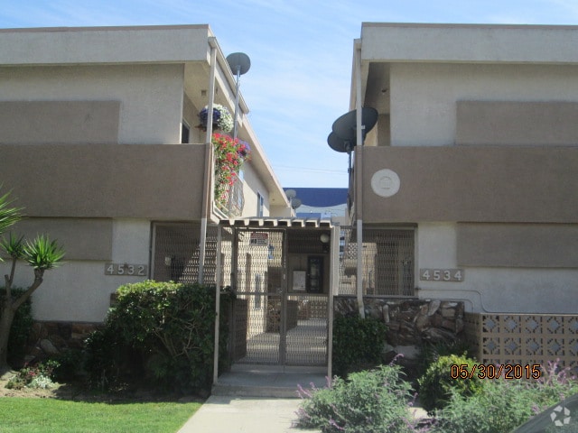 Building Photo - 4532 W 173rd St