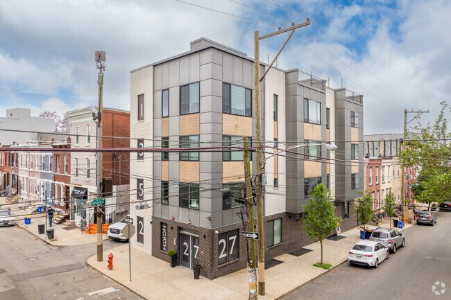 Building Photo - 1352 N 27th St
