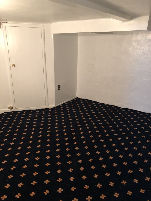 Primary Photo - Amazing Studio Apartment in Woodside, Queens