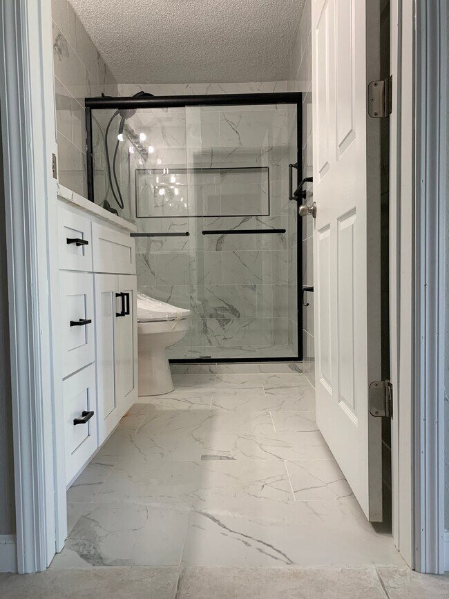 Foto del edificio - 3481 Harrow Ln