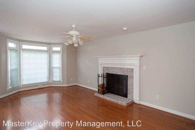 Foto del edificio - 3 br, 2.5 bath House - 106 Huntsmoor Ln