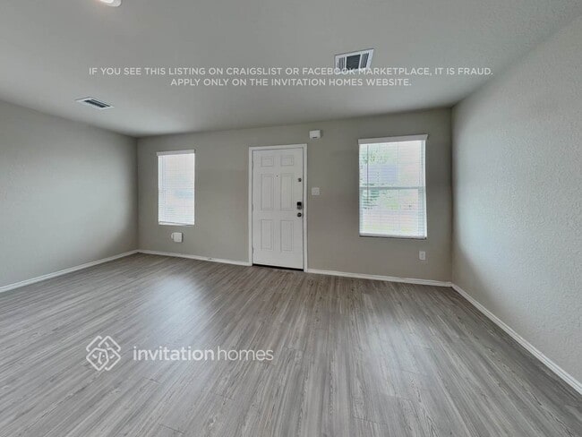 Building Photo - 4230 Southton Lk