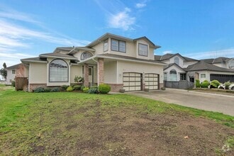Building Photo - 32186 Elkford Dr