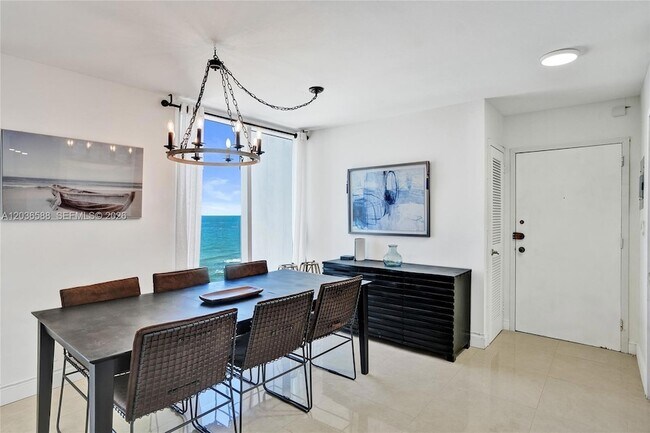 Foto del edificio - 2030 S Ocean Dr