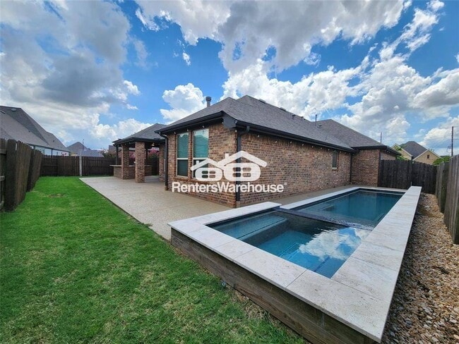 Building Photo - 23202 Brookdale Bay Ln