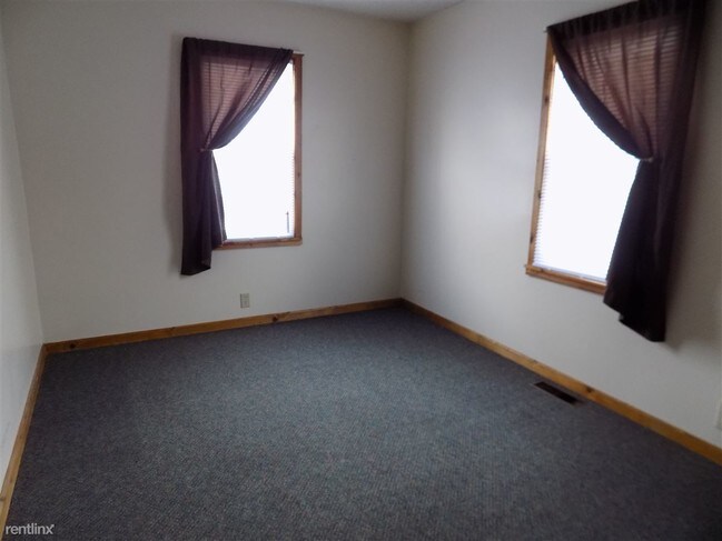 Foto del edificio - 2064 E Scottwood Ave