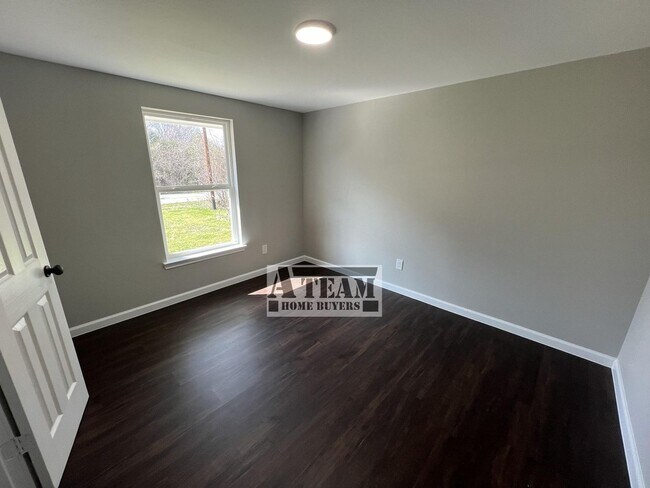 Foto del edificio - Beautiful Remodeled 3 Bed 1 Bath