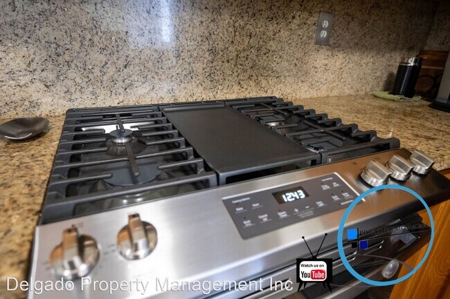 Foto del edificio - 2 br, 2.5 bath House - 494 East E Street