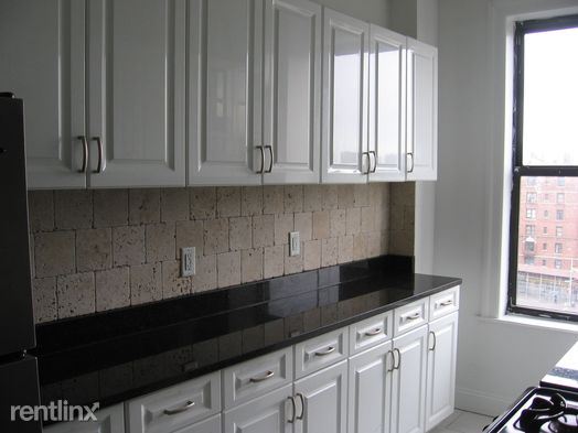 Building Photo - 484 Convent Ave
