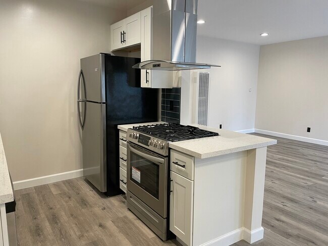 Foto del edificio - 7307 W Willoughby Ave