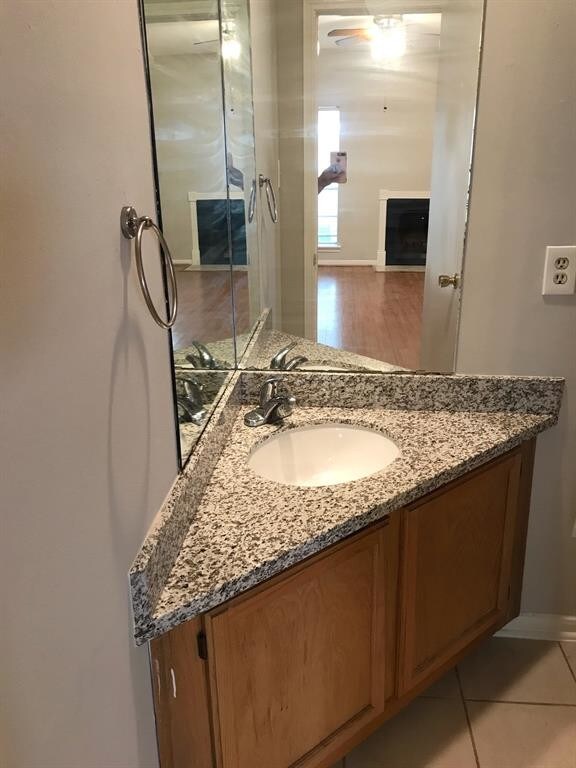 Building Photo - 7272 Regency Square Ct
