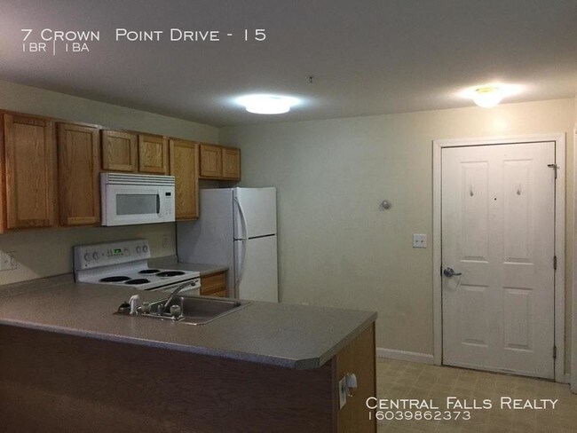 Building Photo - One Bedroom ! H/ HW Included  !