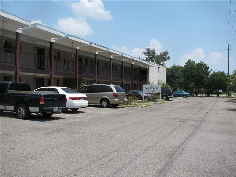 Primary Photo - 3210 Pleasant Valley Rd