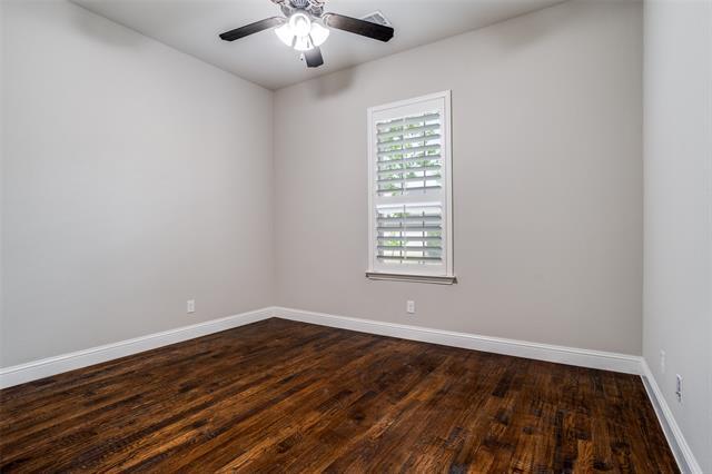Building Photo - 1071 Jennala Dr