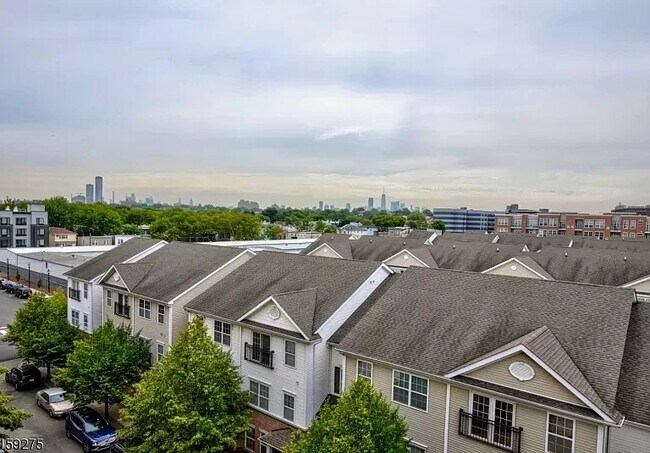 Foto del edificio - 3 Greenwich Dr