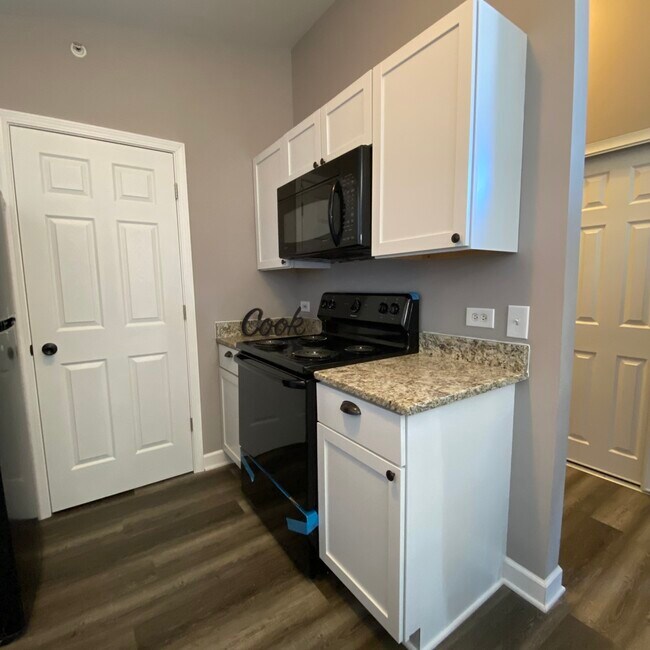 Building Photo - 1545 Crystal Rock Ct