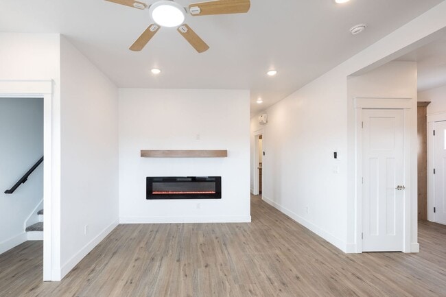 Foto del edificio - L2422OY