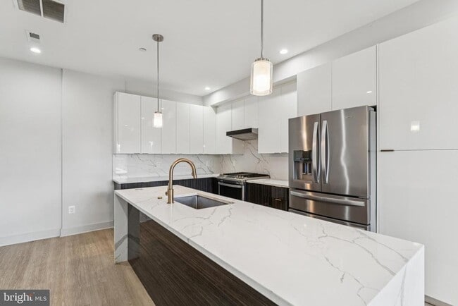 Foto del edificio - 3523 14th St NW