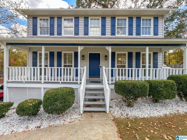 Building Photo - 2308 Buckingham Pl