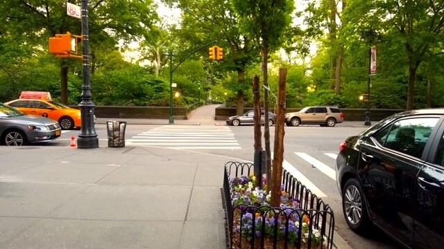 Entrance to Central Park - 41 W 69th St