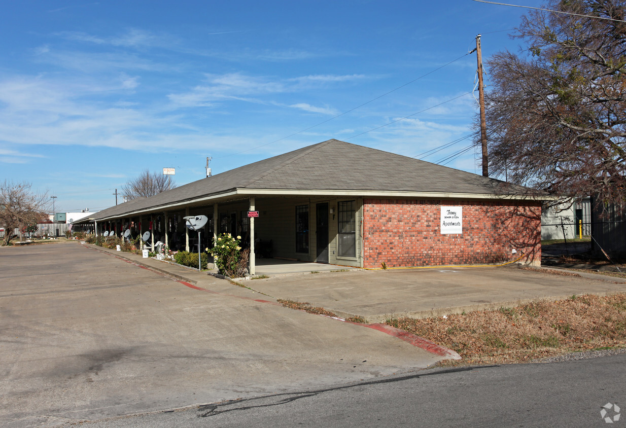 Forney Senior Citizens Apartments - Forney, TX | Apartments.com