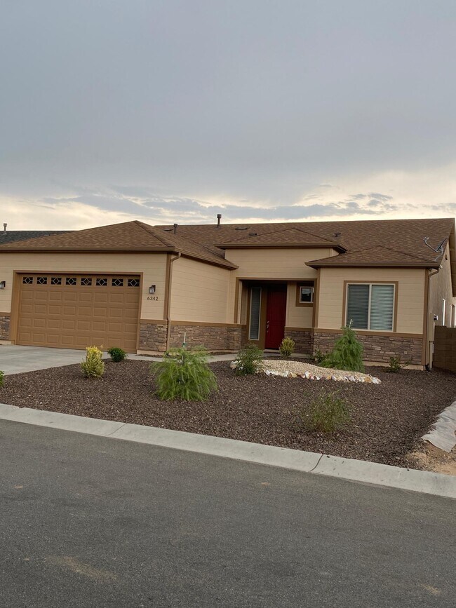 Building Photo - 6342 E Beckett Trail
