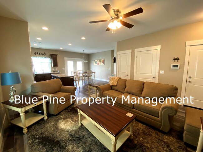 Building Photo - 1202 Monarch Ridge