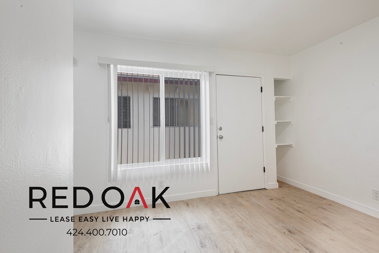 Primary Photo - Charming Two Bedroom Walk-Up with Open Con...