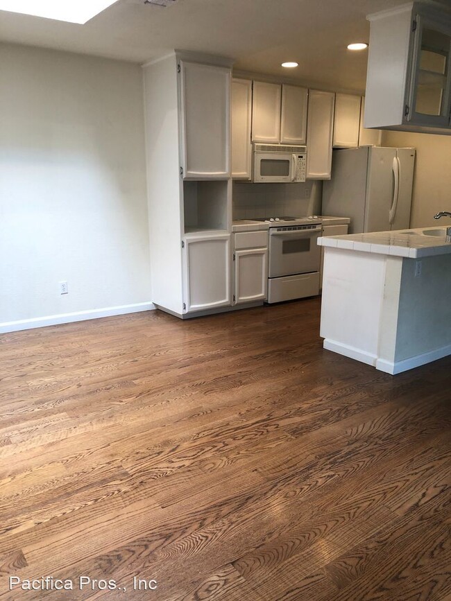Building Photo - 2 br, 2 bath House - 7861 Rush River