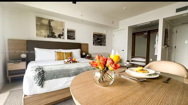 Building Photo - 159 NE 6th St